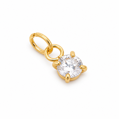 Lucéa Charm